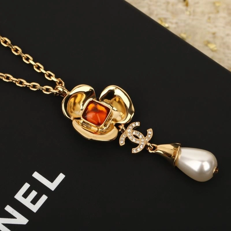 MoistureWicking Chanel Necklaces 223578