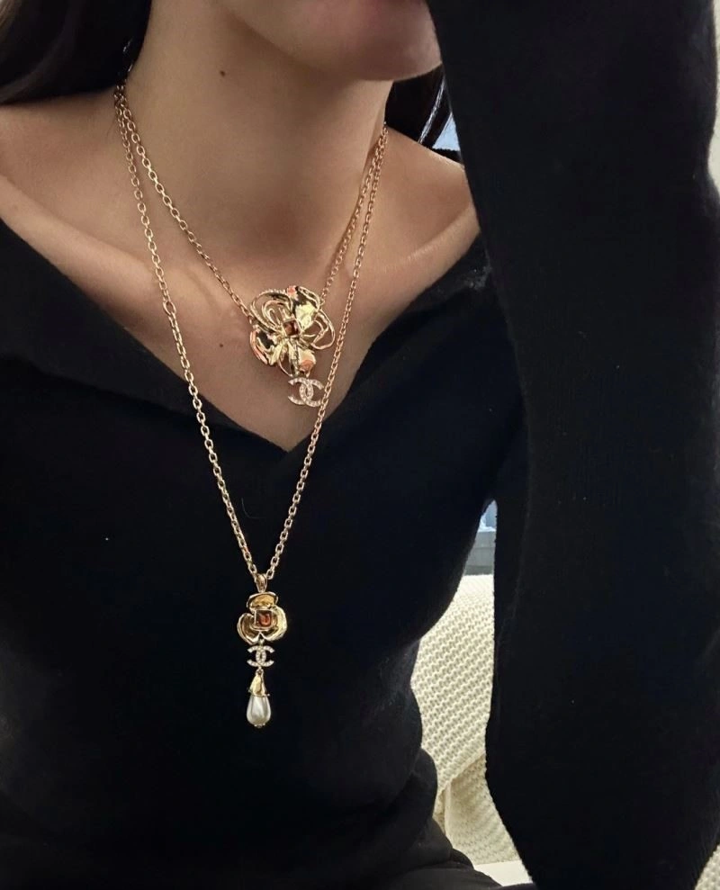 MoistureWicking Chanel Necklaces 223578