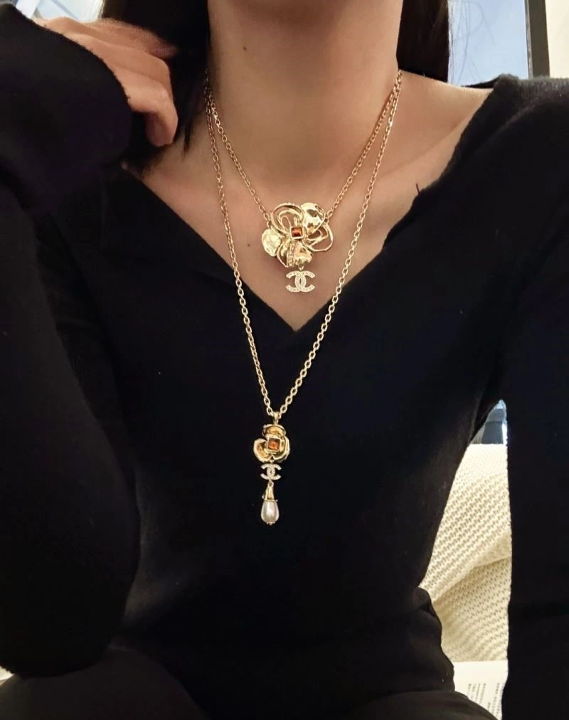 MoistureWicking Chanel Necklaces 223578