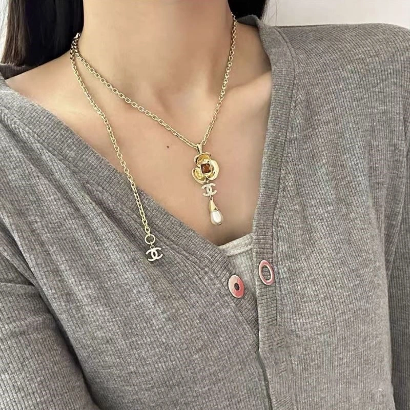 MoistureWicking Chanel Necklaces 223578