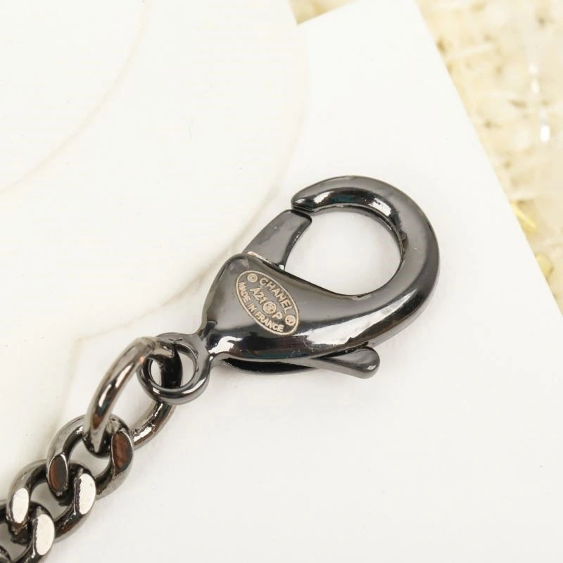 Chanel Necklaces SmoothTexture 223557