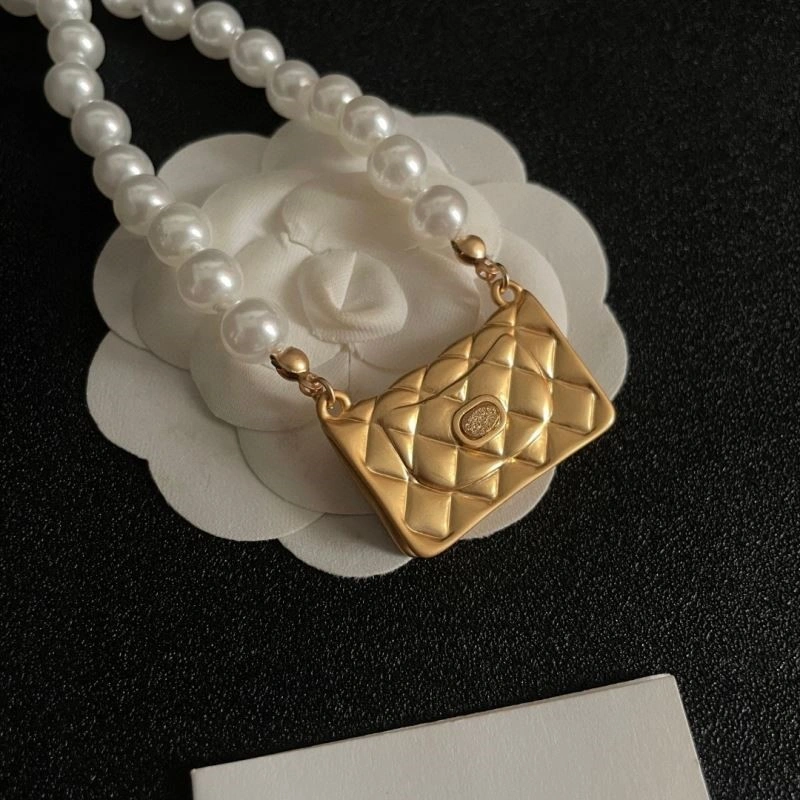 Chanel Necklaces Classic 223484