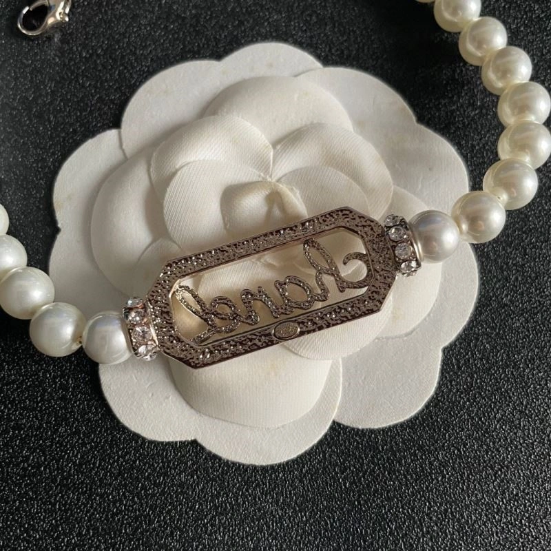 Chanel Necklaces Fashionable 223494
