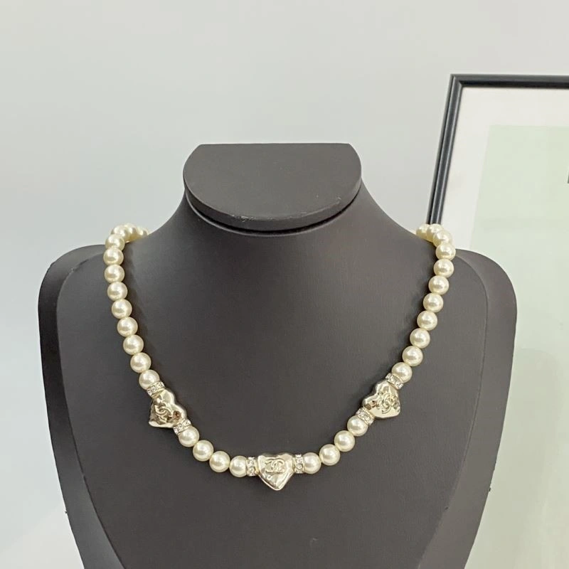 Chanel Necklaces Trendy 223541
