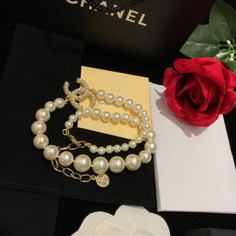 Chanel Necklaces Sleek 223479