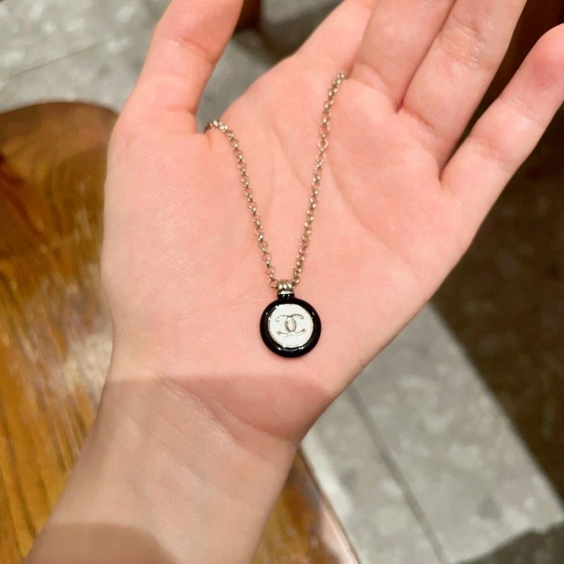 Popular Chanel Necklaces 223525