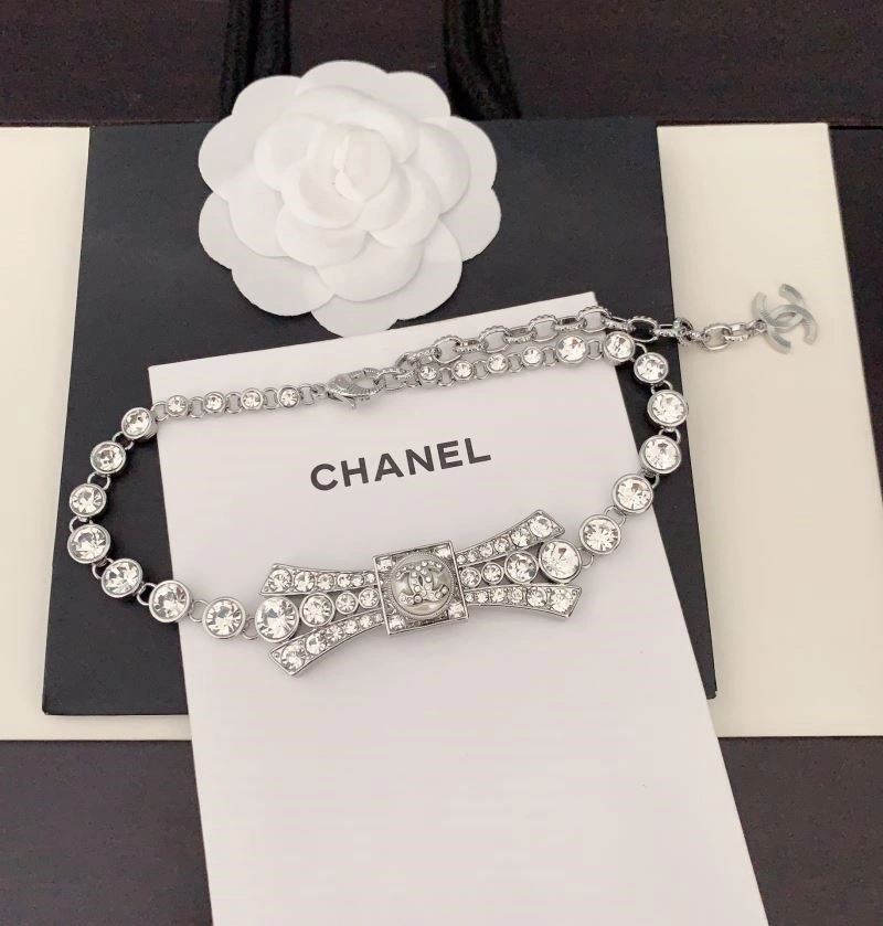 Chanel Necklaces Elegant 223455