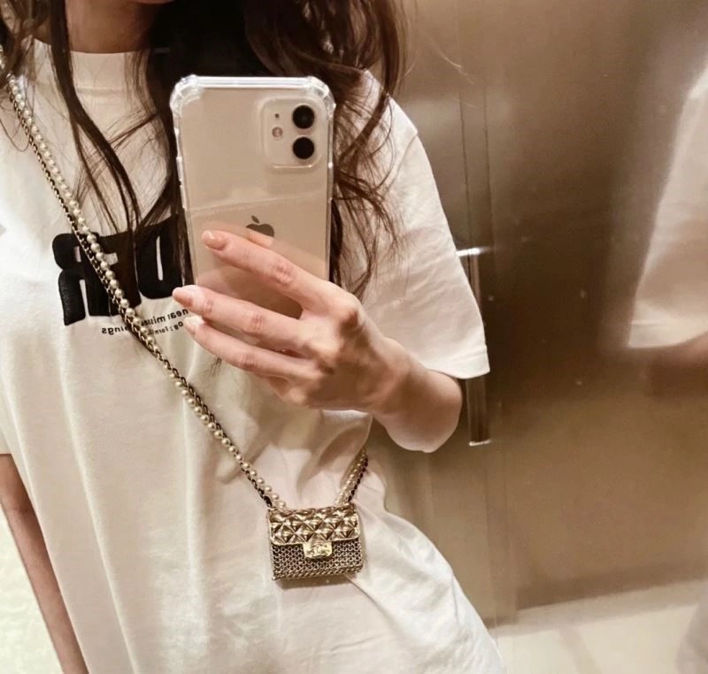 Chanel Necklaces Sporty 223443