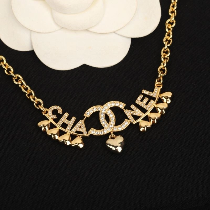 Chanel Necklaces Functional 223422