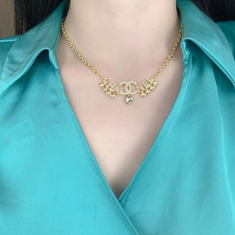 Chanel Necklaces Functional 223422
