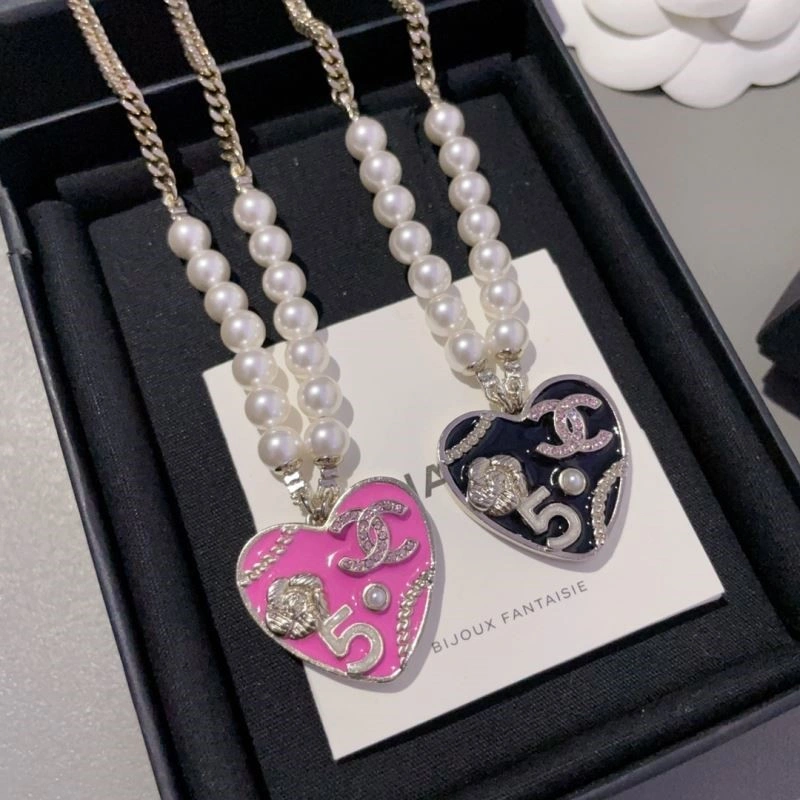 RelaxedFit Chanel Necklaces 223474