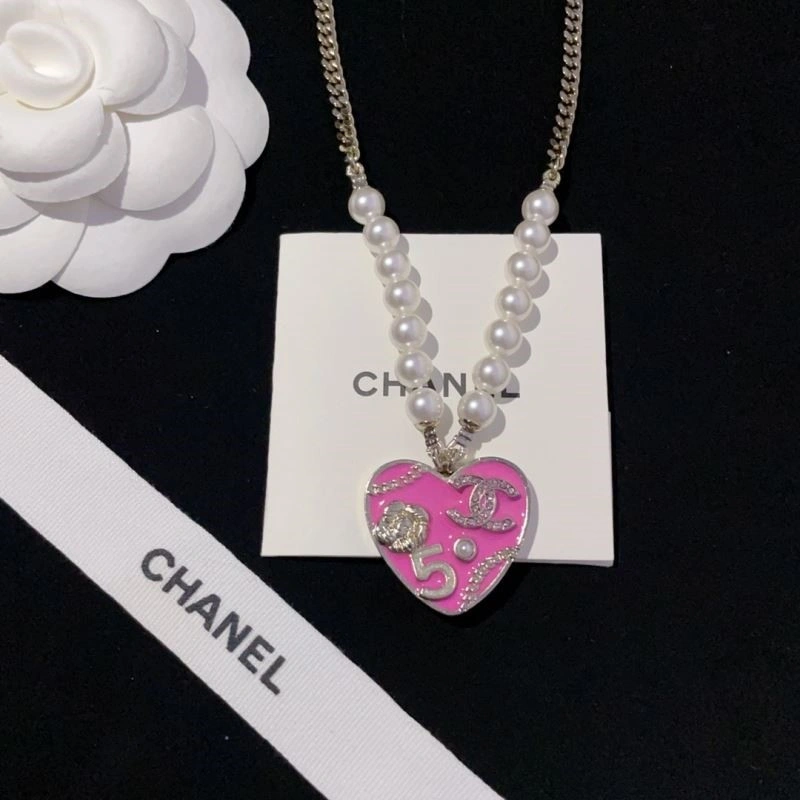 RelaxedFit Chanel Necklaces 223474