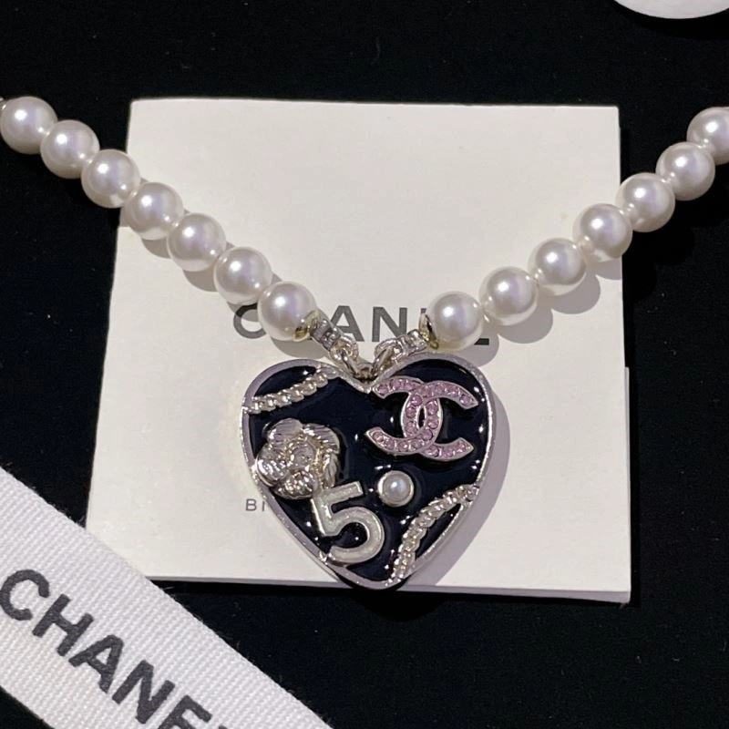 RelaxedFit Chanel Necklaces 223474