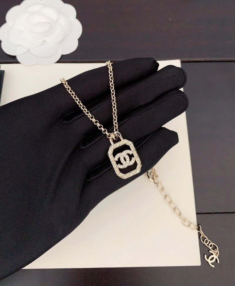 Chanel Necklaces Affordable 223423