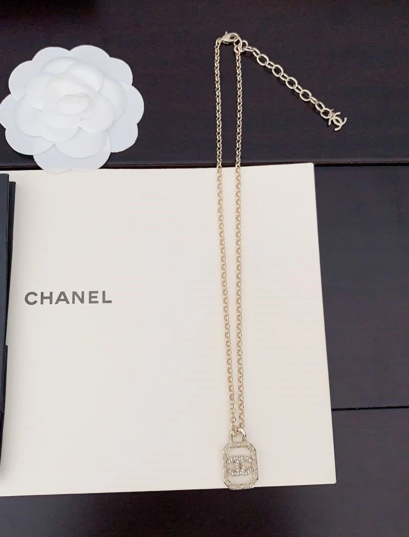 Chanel Necklaces Affordable 223423