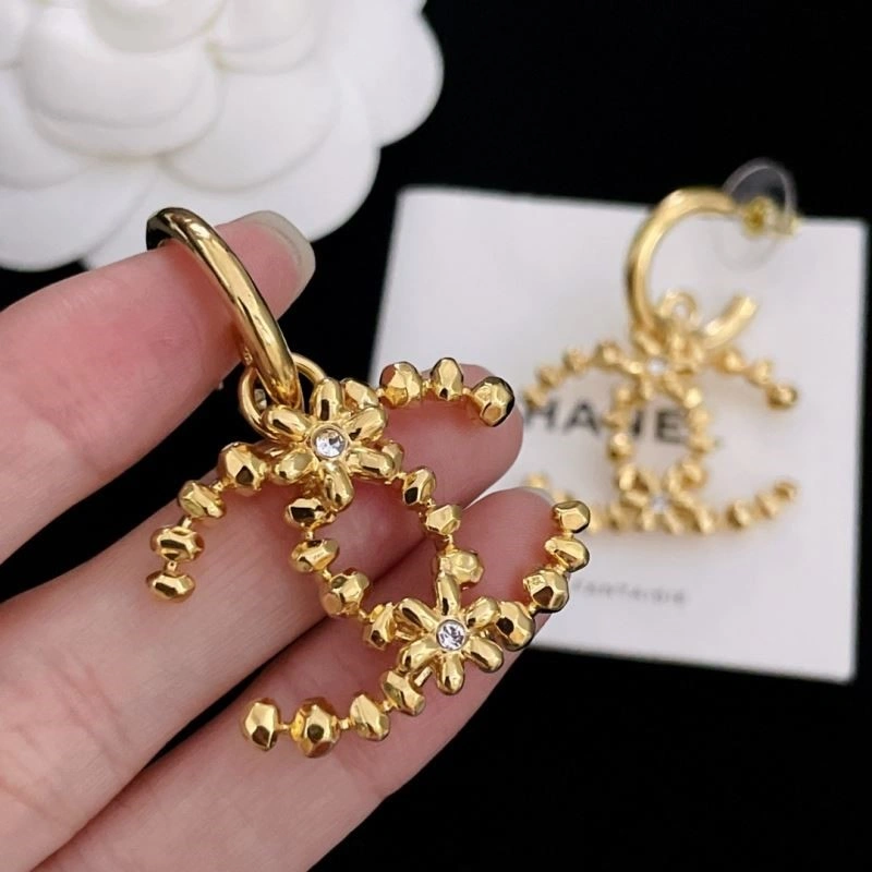 Chanel Necklaces Premium 223421