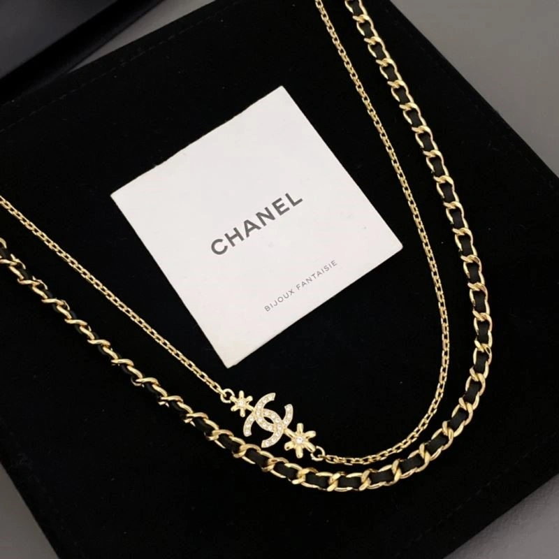 Chanel Necklaces Versatile 223466