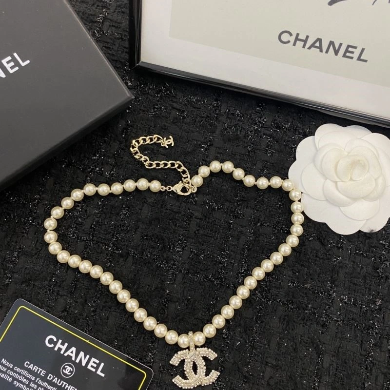 Premium Chanel Necklaces 223402