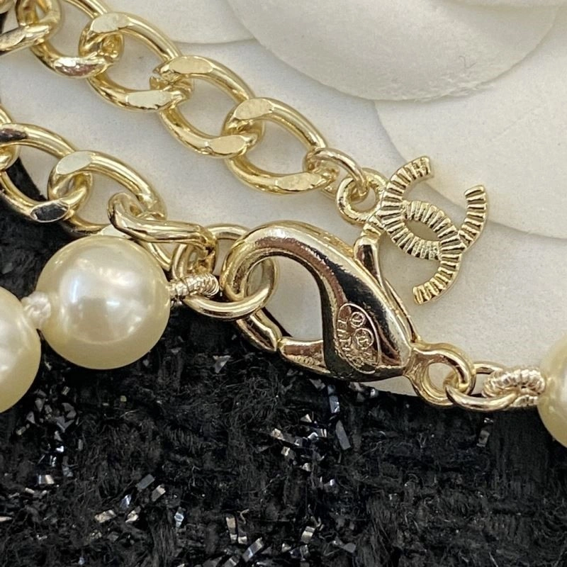 Premium Chanel Necklaces 223402