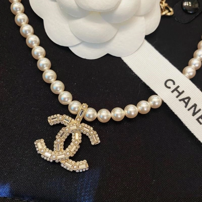 Premium Chanel Necklaces 223402