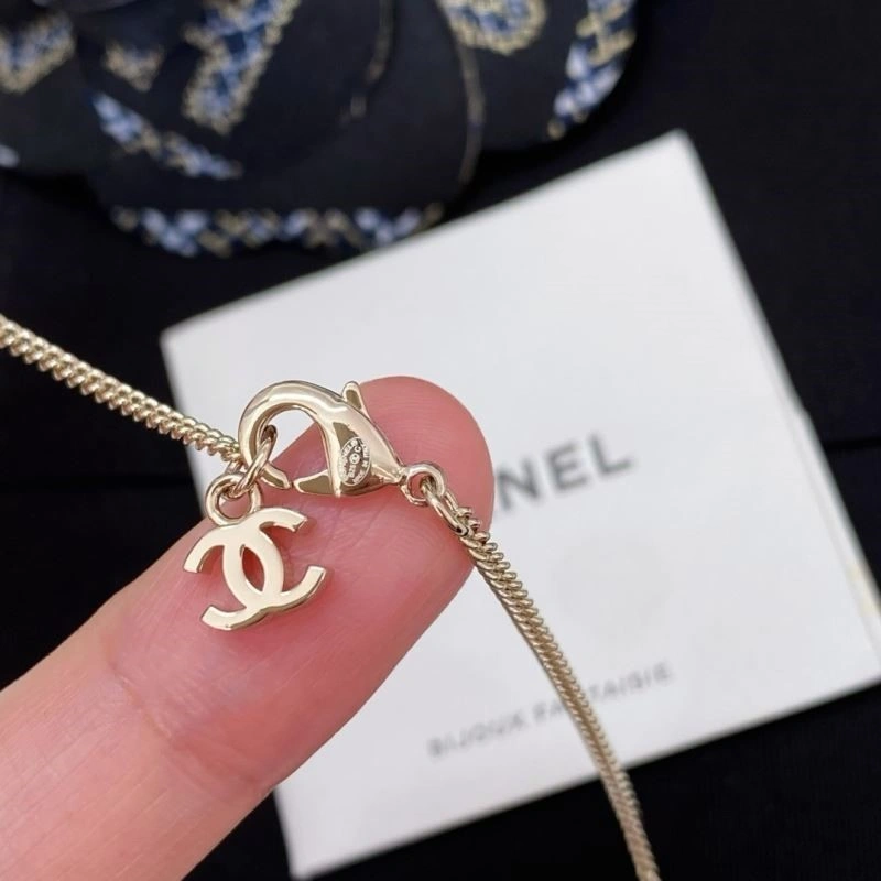Chanel Necklaces Trendsetting 223406