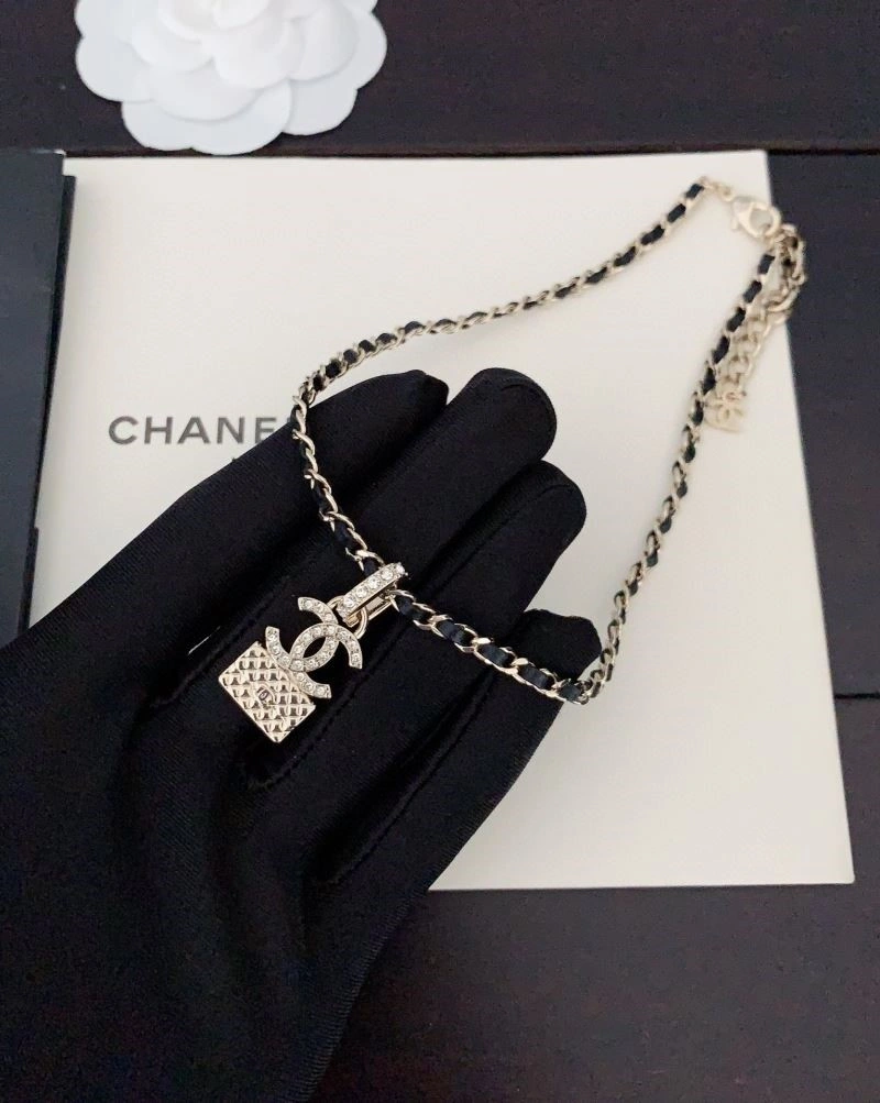 Reliable Chanel Necklaces 223456