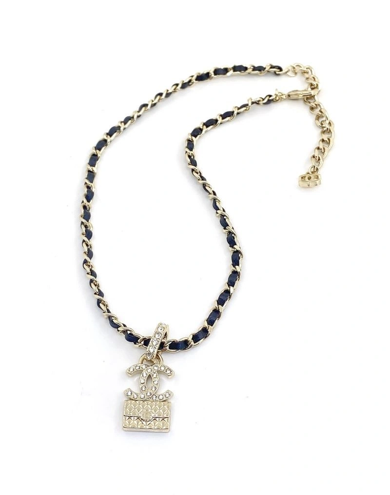 Reliable Chanel Necklaces 223456