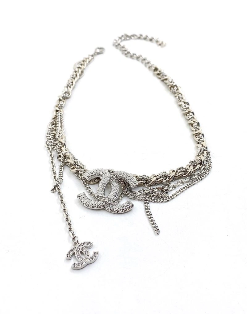 WaterResistant Chanel Necklaces 223399