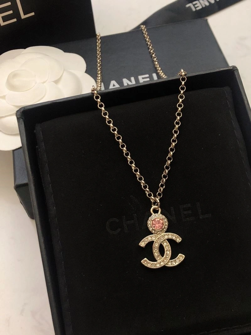 Timeless Chanel Necklaces 223404