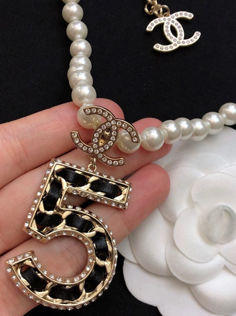 Fashionable Chanel Necklaces 223400