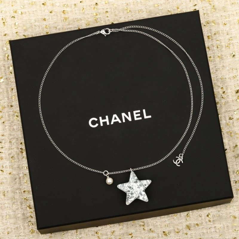 Chanel Necklaces Effortless 223424