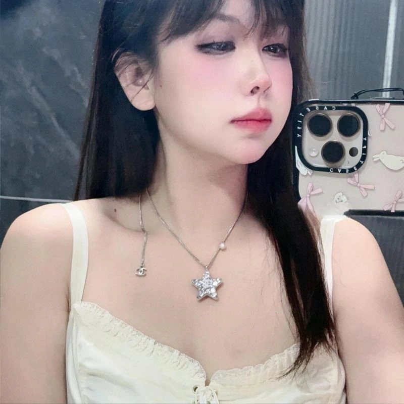 Chanel Necklaces Effortless 223424