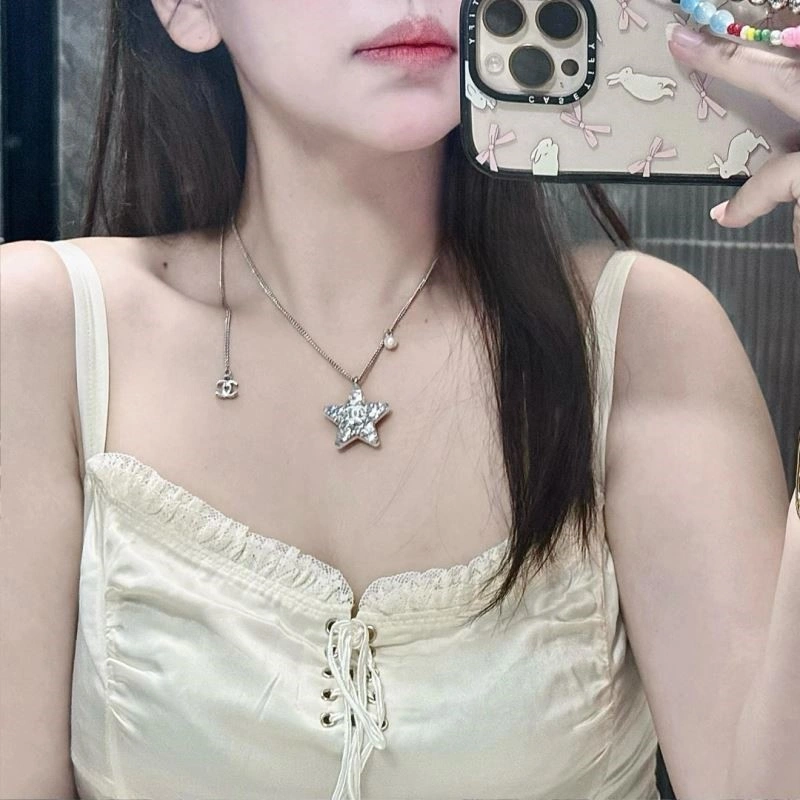 Chanel Necklaces Effortless 223424
