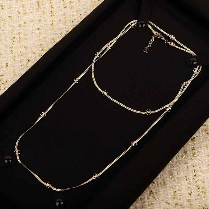 Effortless Chanel Necklaces 223392