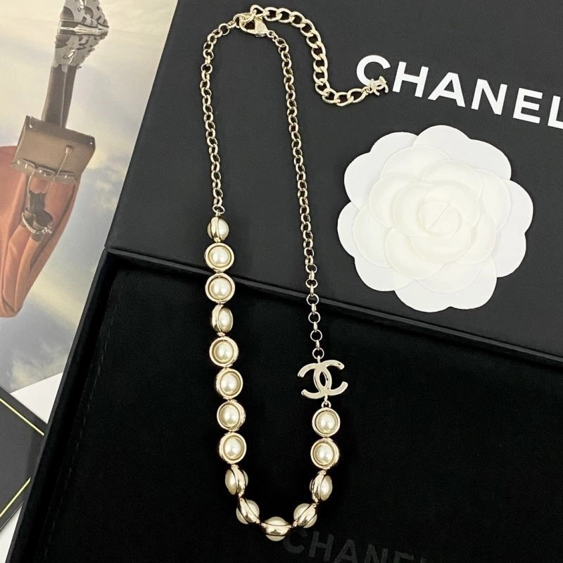 Chanel Necklaces Sporty 223391