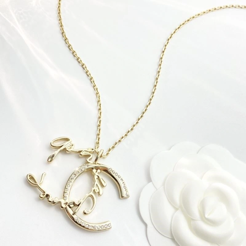 Chanel Necklaces Effortless 223387