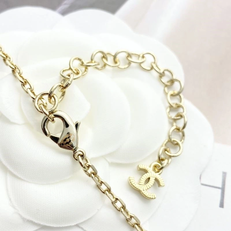 Chanel Necklaces Effortless 223387
