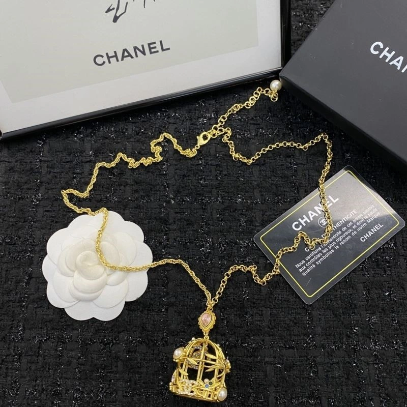 Chanel Necklaces Sporty 223433