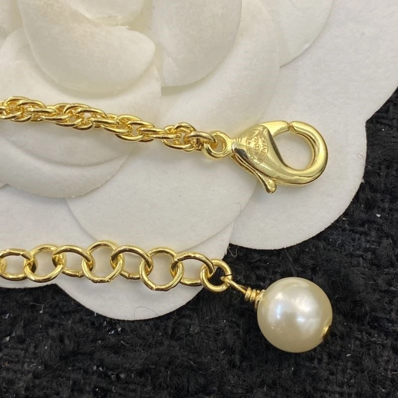 Chanel Necklaces Sporty 223433
