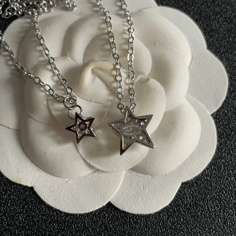 Unisex Chanel Necklaces 223398