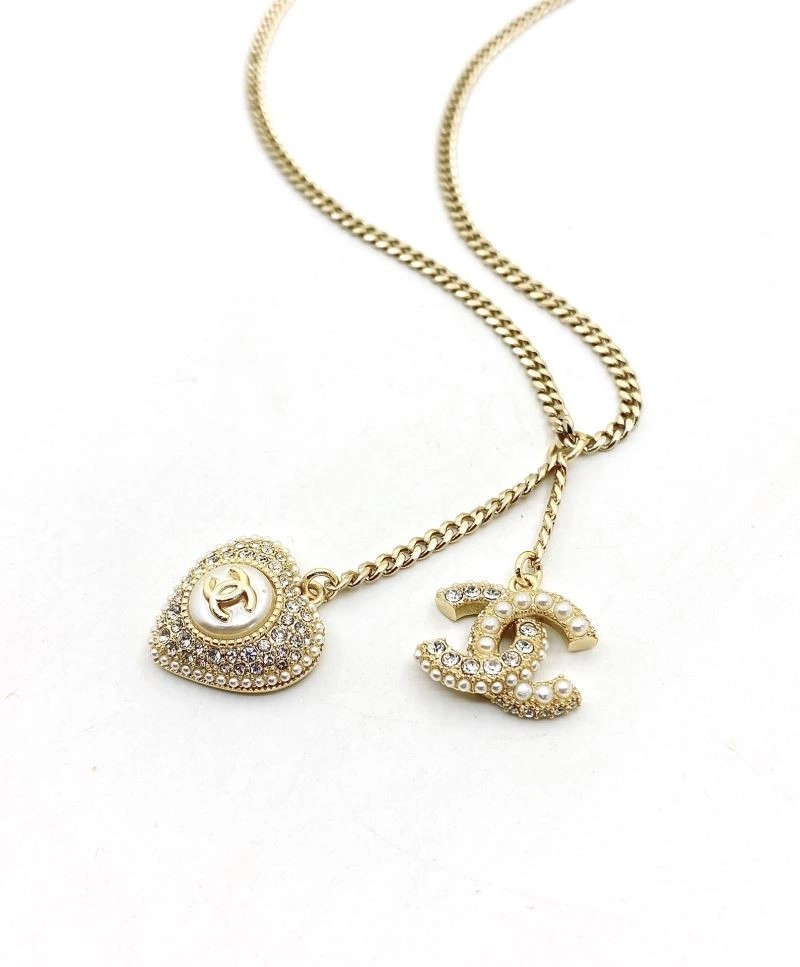 Chanel Necklaces Vibrant 223369