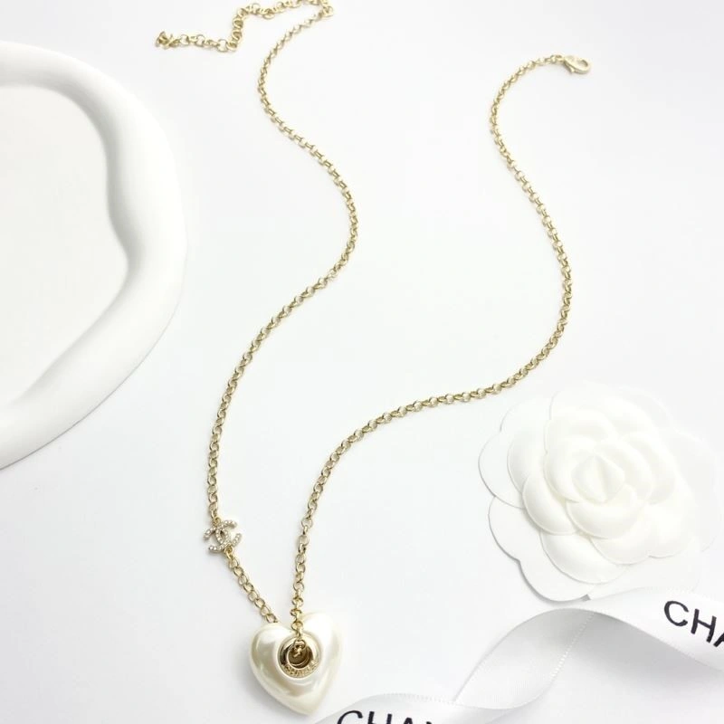 Trendy Chanel Necklaces 223374