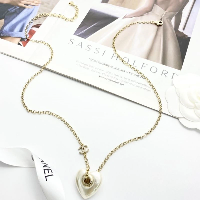 Trendy Chanel Necklaces 223374