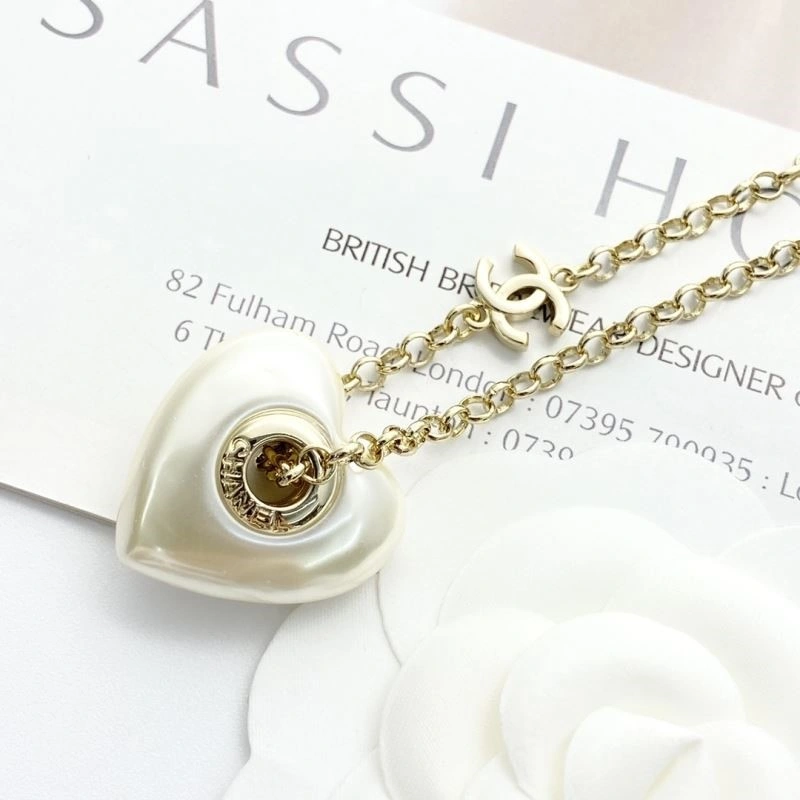 Trendy Chanel Necklaces 223374