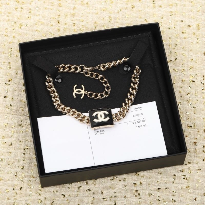 Refined Chanel Necklaces 223372