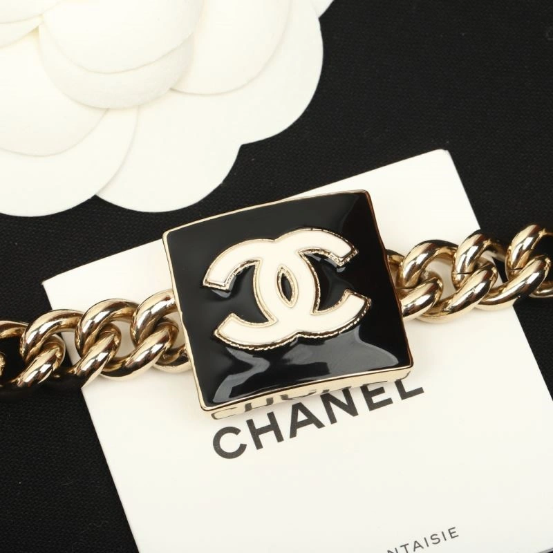 Refined Chanel Necklaces 223372