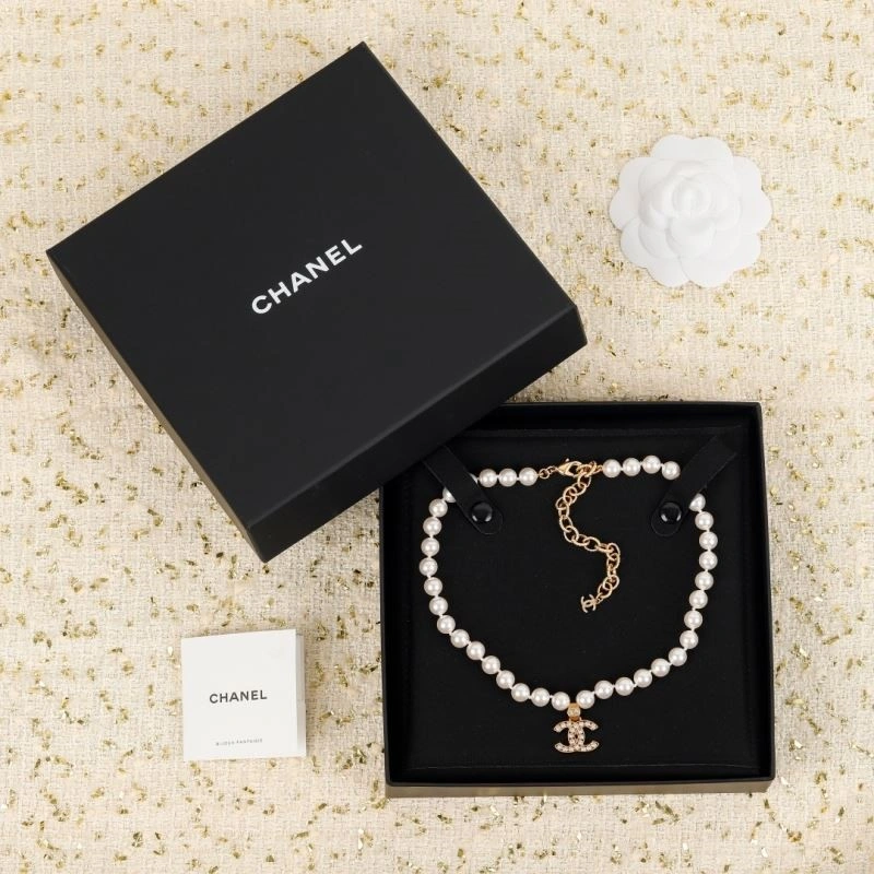 Chanel Necklaces Unisex 223414