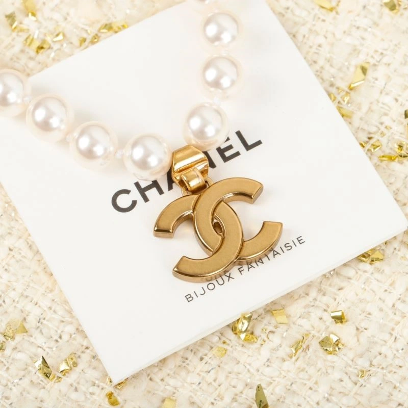 Chanel Necklaces Unisex 223414