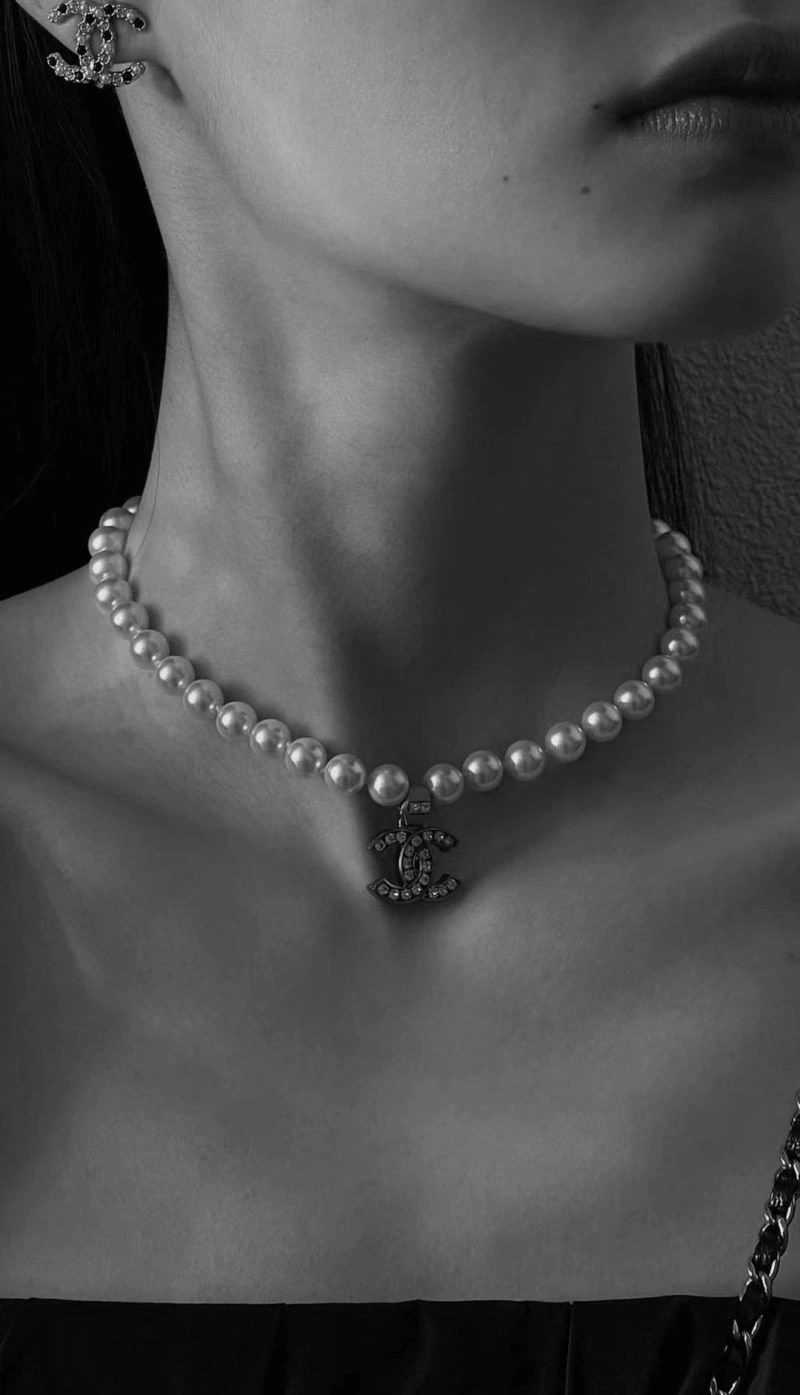 Chanel Necklaces Unisex 223414