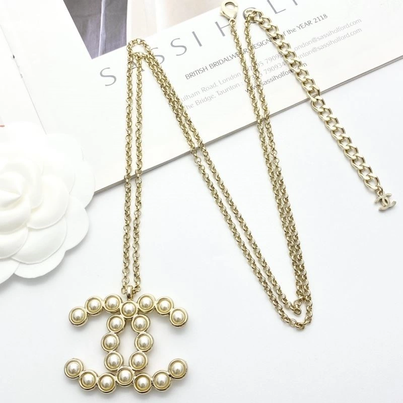 Chanel Necklaces Lightweight 223413